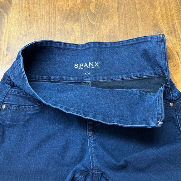 Spanx Signature Straight Dark Wash High Rise Ankle Blue Jean Side Zip Size M - Picture 7 of 10